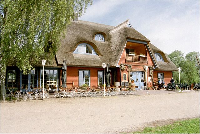 Restaurant und Hotel "Fischerhaus"  an der Elde