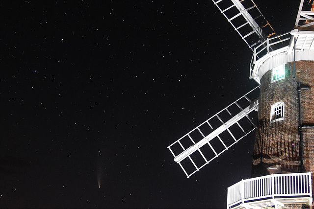 Comet Neowise and Cley Windmill