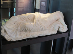Musée archéologique de Zadar : Vénue allongée.