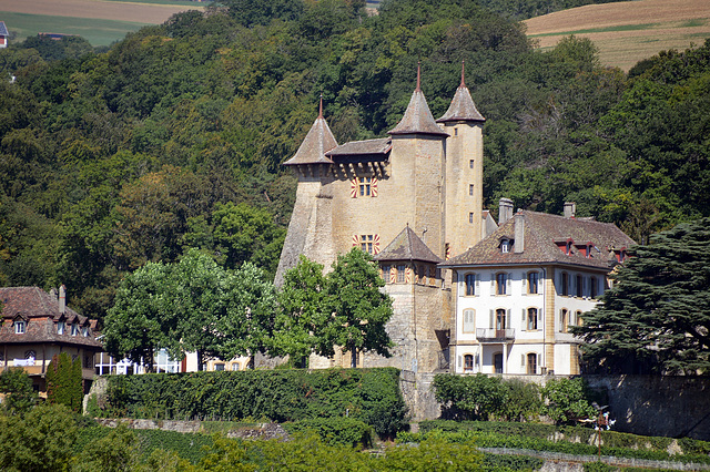 Schloss Vaumarcus am Neuenburgersee