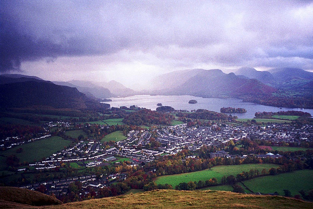 Looking over Keswick to Derwent Water from Latrigg (368m) (Scan from Oct 1994)