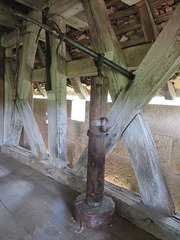 donjon,manoir de la salle SAINT LEON SUR VEZERE donjon,manoir de la salle SAINT LEON SUR VEZERE