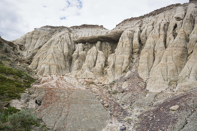 badlands pillars