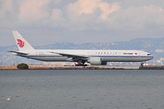 B-2038 Boeing 777-39LER Air China