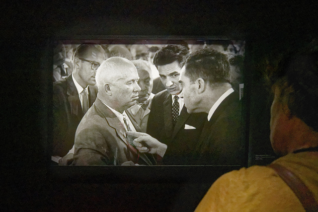 Khrouchtchev et Nixon (Moscou, 1959)
