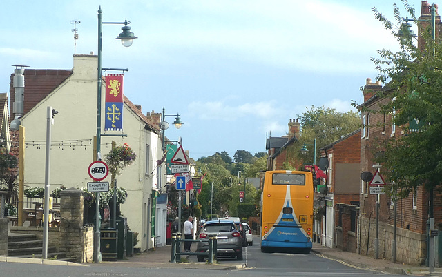 HFF/HBM: Stagecoach East Midlands 18316 (YN05 XNG) in Edwinstowe - 12 Sep 2024 (P1190706) HFF/HBM: Stagecoach East Midlands 18316 (YN05 XNG) in Edwinstowe - 12 Sep 2024 (P1190706)