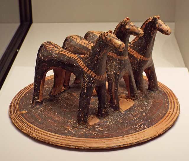 Pyxis Lid with Three Horses in the Getty Villa, June 2016