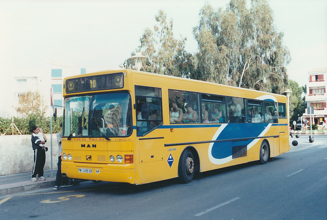 Catalina Marques 38 (PM 1498 BX) - 27 Oct 2000