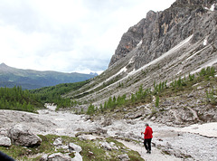 Wanderweg zum Kreuzbergpass