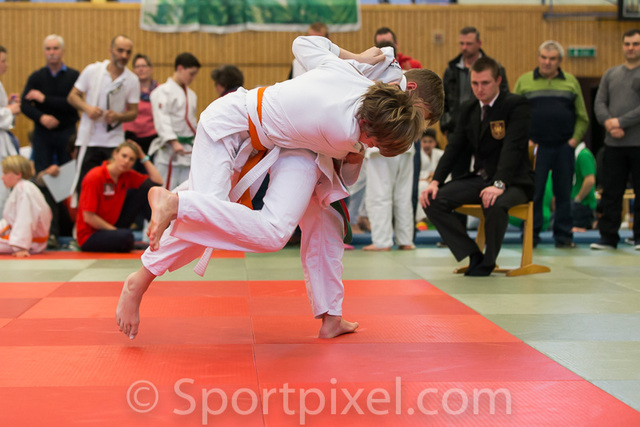 jpok17-2828 33469200852 o