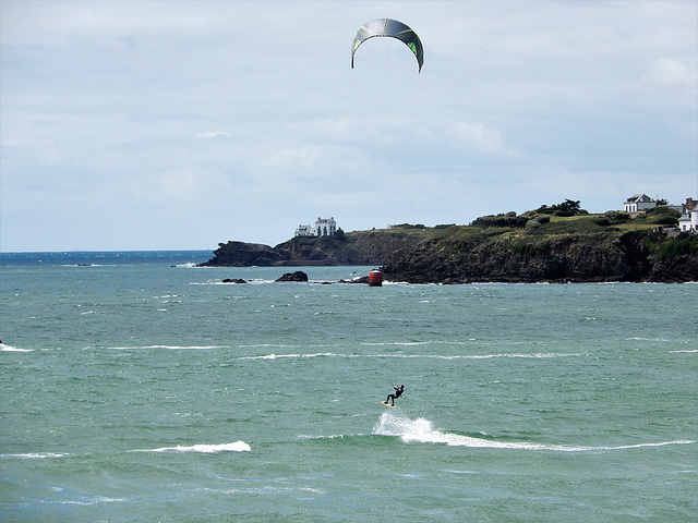 le surfeur qui vole