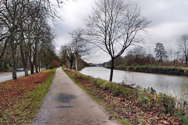 Weg am Datteln-Hamm-Kanal (Hamm) / 16.12.2023