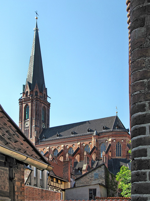 Blick zur Nicolai Kirche vom Hospiz