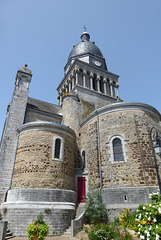 Église Saint Cyr Et Sainte Julitte (Bouère) 2/3