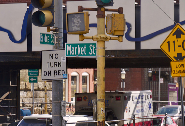 Market, Off Of Bridge