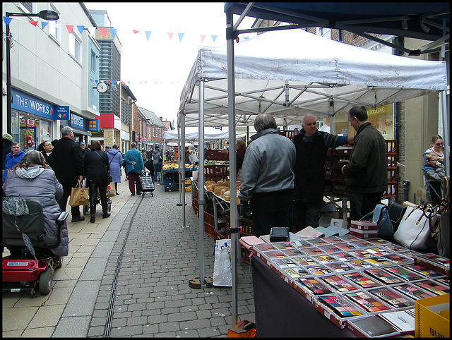 Huntingdon street market