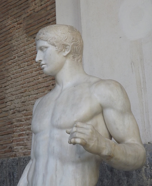 Detail of the Doryphoros by Polykleitos in the Naples Archaeological Museum, July 2012