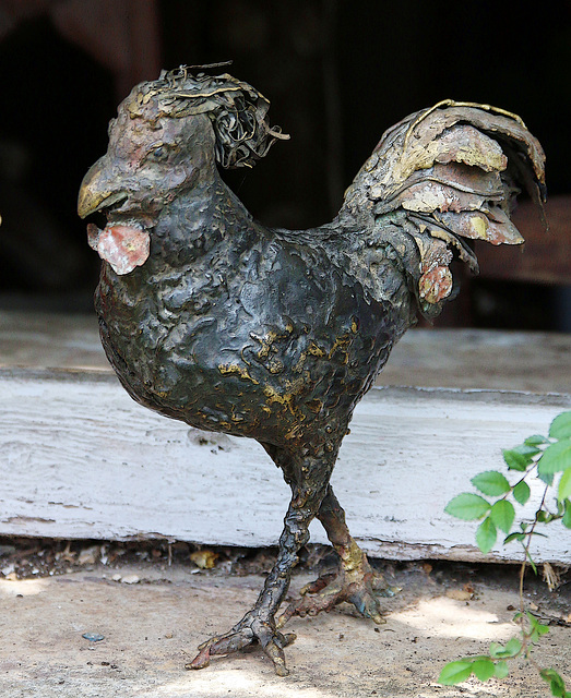 C'est dingue , il est fier comme un coq alors qu'il vient juste de sortir de tôle ...