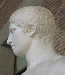 Detail of the Doryphoros by Polykleitos in the Naples Archaeological Museum, July 2012