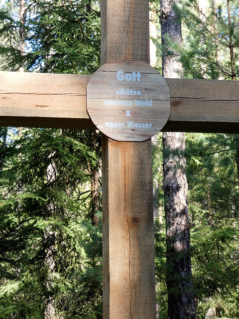 Am Besinnungskreuz