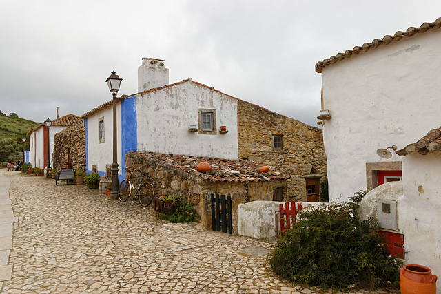 Mata Pequena, Portugal