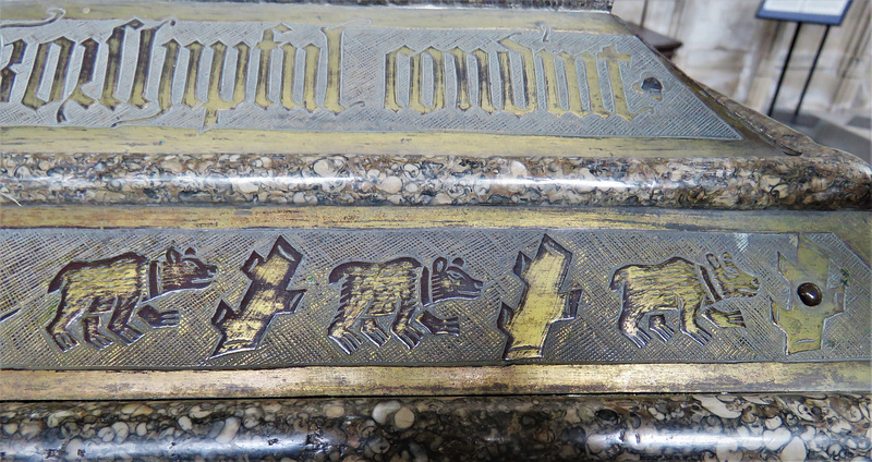 st mary's church, warwick,bears and ragged staffs amidst the lettering around the tomb of richard beauchamp, earl of warwick, +1439
