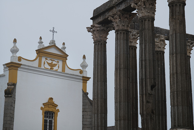 Évora, Templo de Diana, I de S. João E