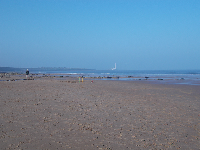 rvc[3-25] - St Mary's lighthouse