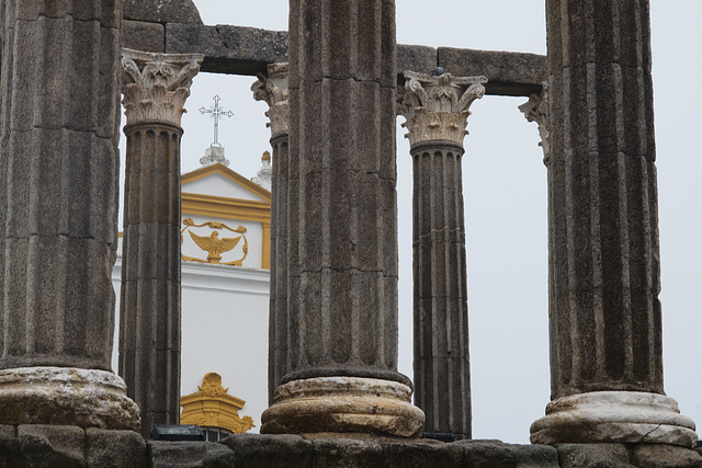 Évora, Templo de Diana, I de S. João E