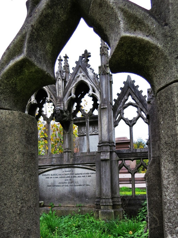 kensal green cemetery, london