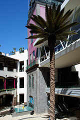 Forum Madeira, das grösste Einkaufszentrum auf Madeira ... (© Buelipix)