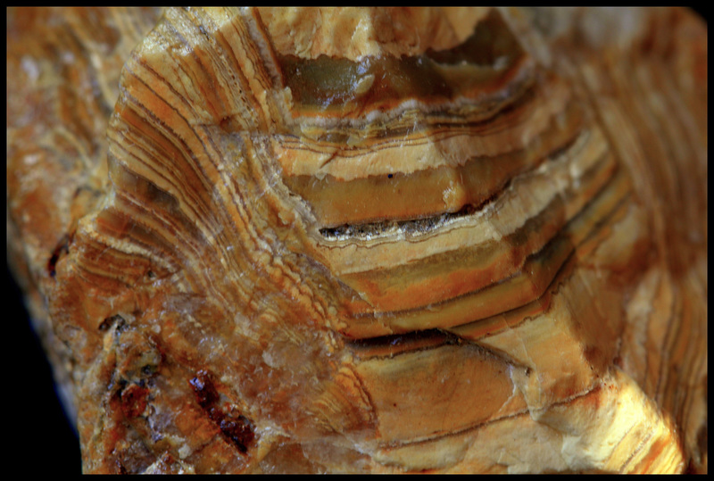 Agate calcédoine rubanée