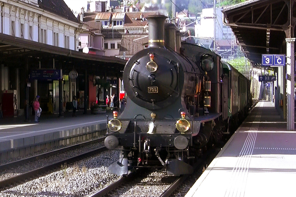 121003 A3 5 Montreux