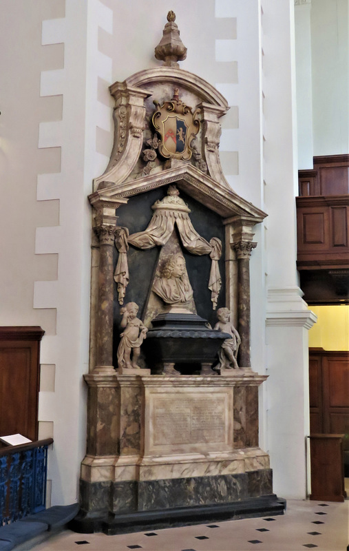 christ church spitalfields london   (27)tomb of edward peck +1736 by thomas dunn