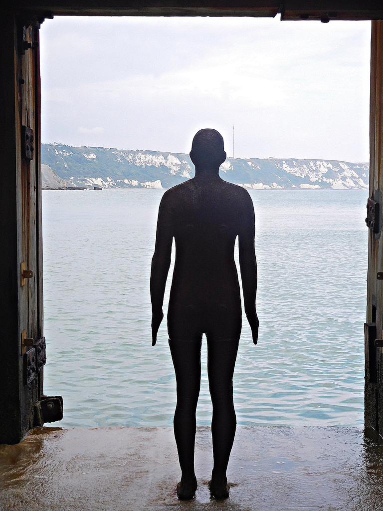 Gormley and cliffs