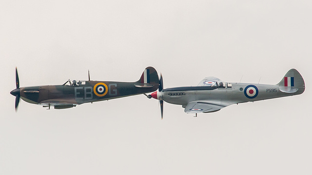 BBMF Spitfire Mk PRXIX &  Mk IIa