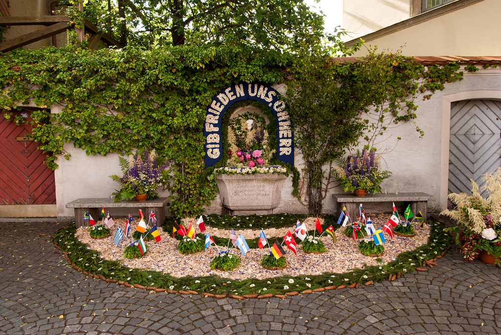 Friedensbrunnen