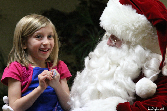 Aisy and Santa