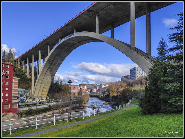 Puente de Miraflores   -   HWW