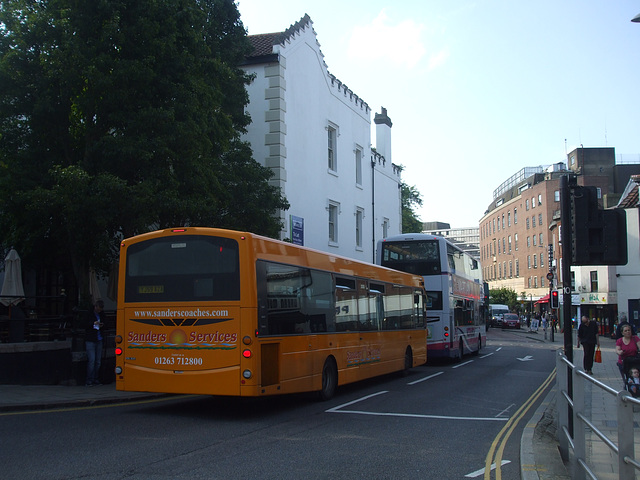 DSCF1547 Sanders Coaches YJ59 AZA in Norwich - 11 Sep 2015 DSCF1547 Sanders Coaches YJ59 AZA in Norwich - 11 Sep 2015