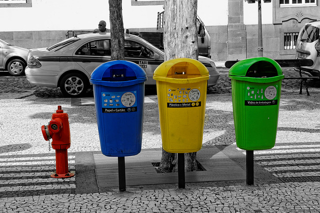 Farben in Funchal (© Buelipix)