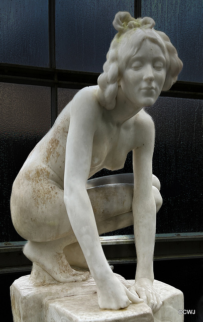 Statuary in the Kibble Palace