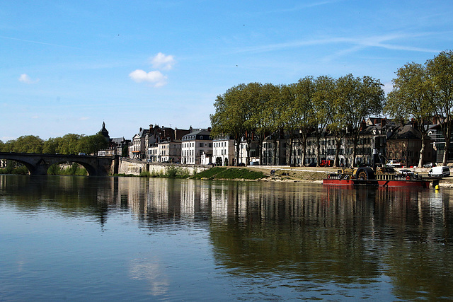 La Loire à Orléans ou......