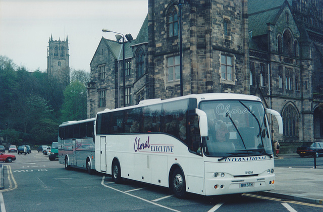 Choral Executive Travel B10 SEM and R13 OVA in Rochdale – 26 Apr 1999 (413-13A)