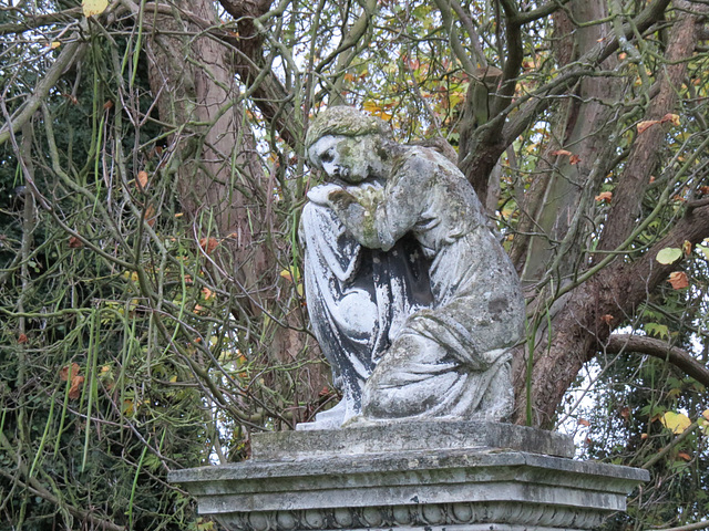 kensal green cemetery, london