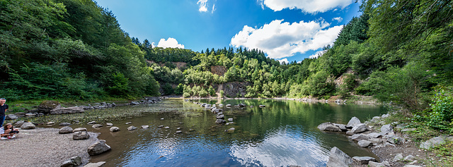 Steinbruchsee am "Katzenbuckel"