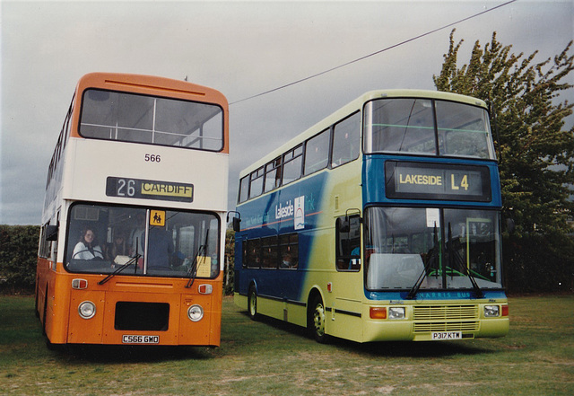 Cardiff BusBwsCaerdydd 566 (C566 GWO) and Harris Bus P317 KTW at Showbus, Duxford – 22 Sep 1996 (330-24)