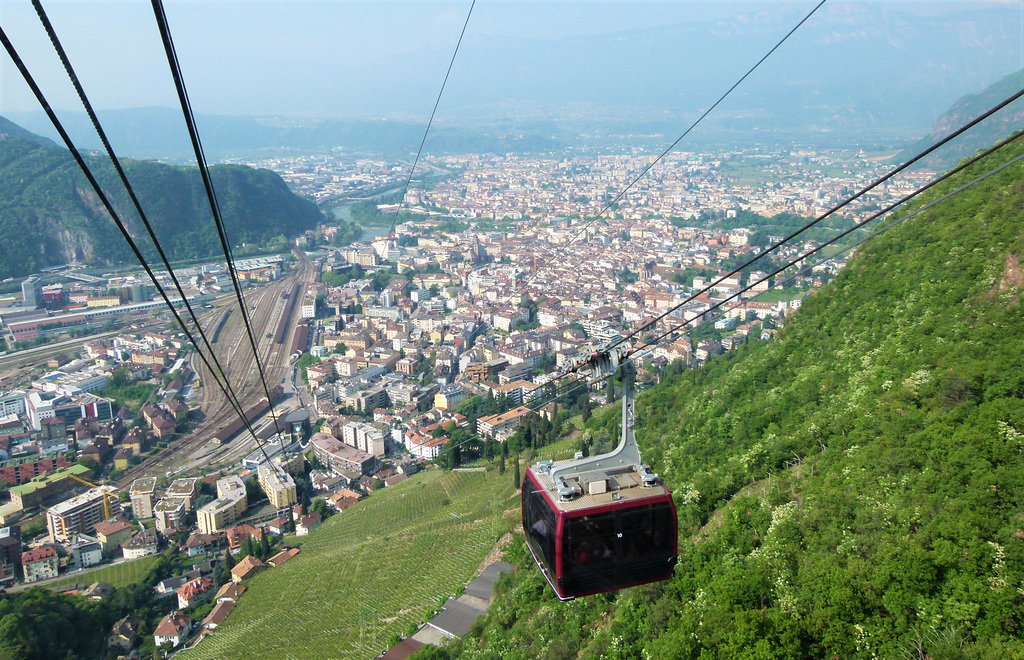 Über den Dächern von Bozen