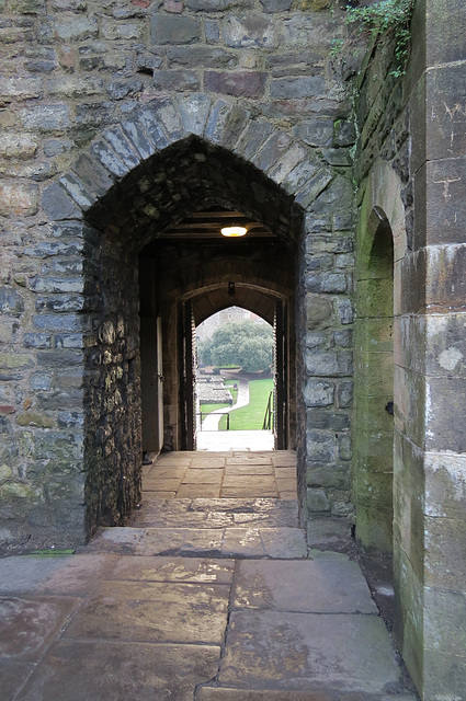 cardiff castle, wales