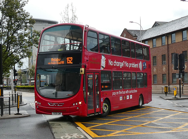 East Yorkshire 761 (YX09 GWF) in Hull - 2 May 2019 (P1010211)